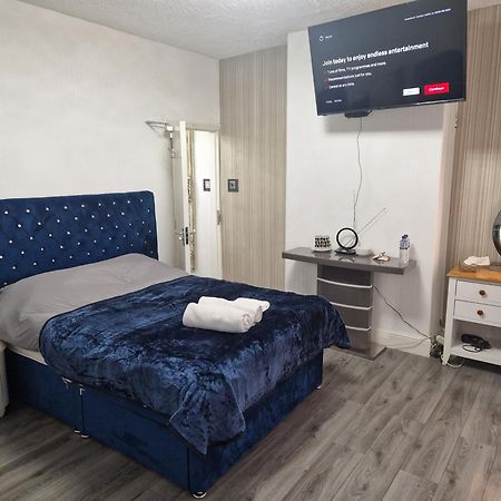 Highfields House - Free Wifi - Free Local Parking Hotel Шефилд Екстериор снимка