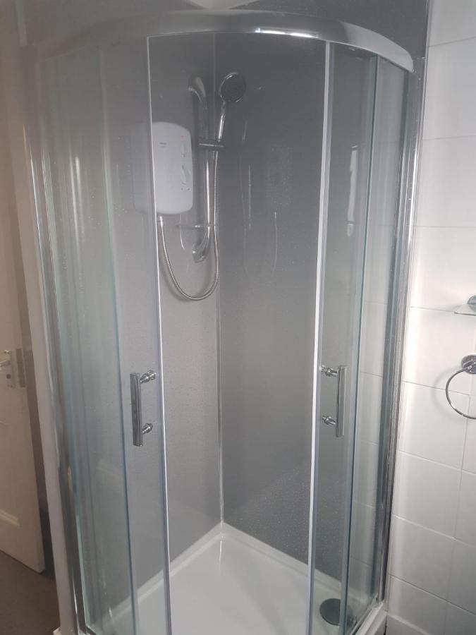 Highfields House - Free Wifi - Free Local Parking Hotel Шефилд Екстериор снимка