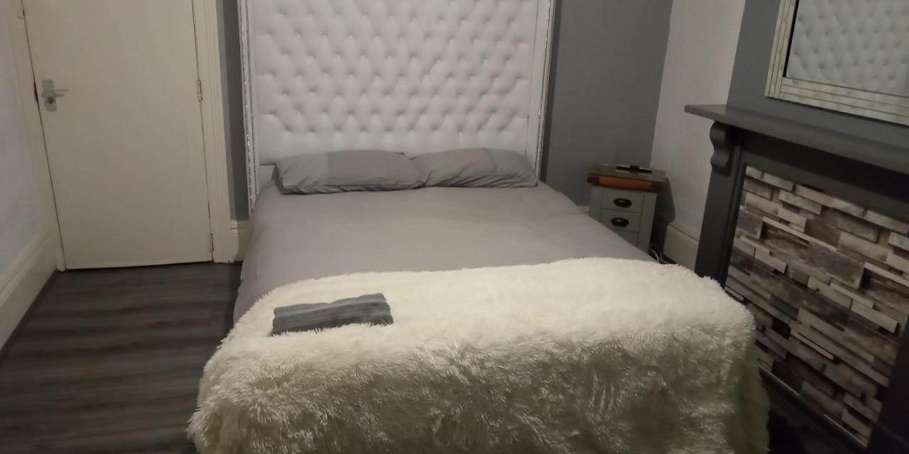 Highfields House - Free Wifi - Free Local Parking Hotel Шефилд Екстериор снимка