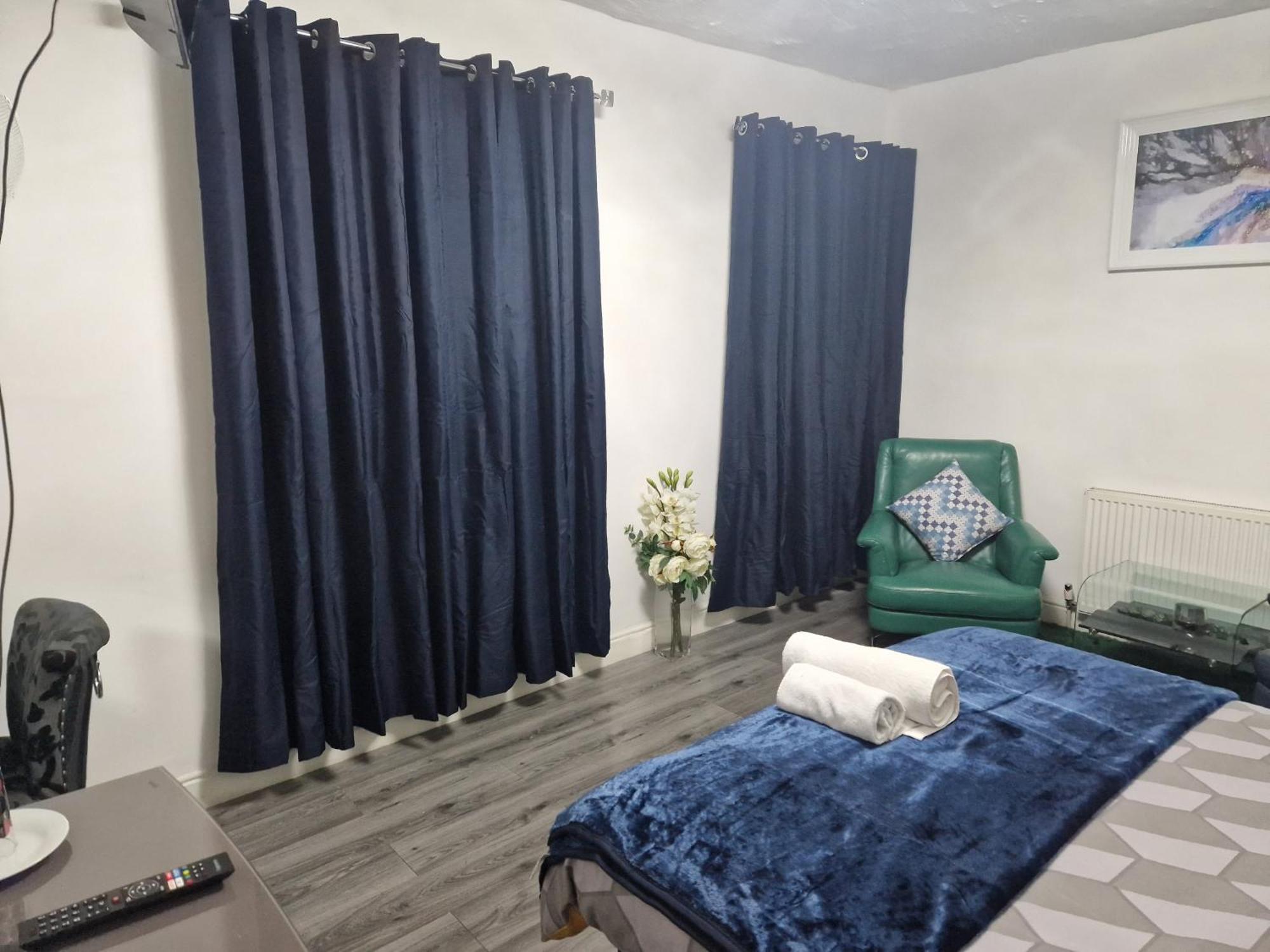 Highfields House - Free Wifi - Free Local Parking Hotel Шефилд Екстериор снимка